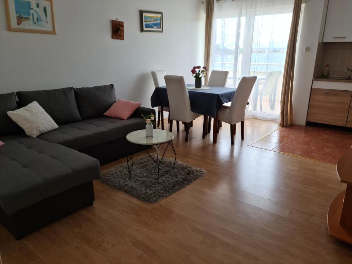 Apartmani Junto Preko Εξωτερικό φωτογραφία