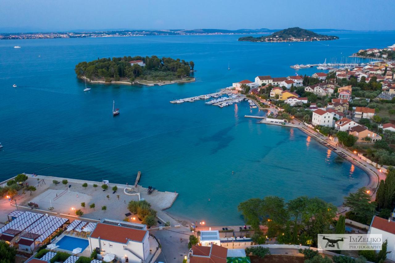 Apartmani Junto Preko Εξωτερικό φωτογραφία